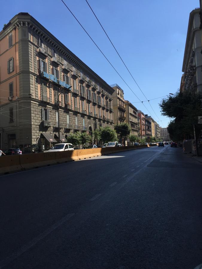 Napoli Central City Екстериор снимка